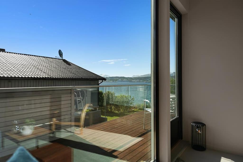 Seaview Studio W/Terrace&Parking Tromso Exterior photo
